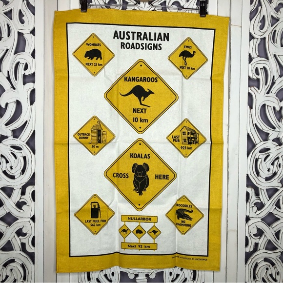 Nucolorvue AUSTRALIAN ROADSIGNS Kitchen Tea Towel Cotton Yellow/White NWOT - Picture 1 of 6